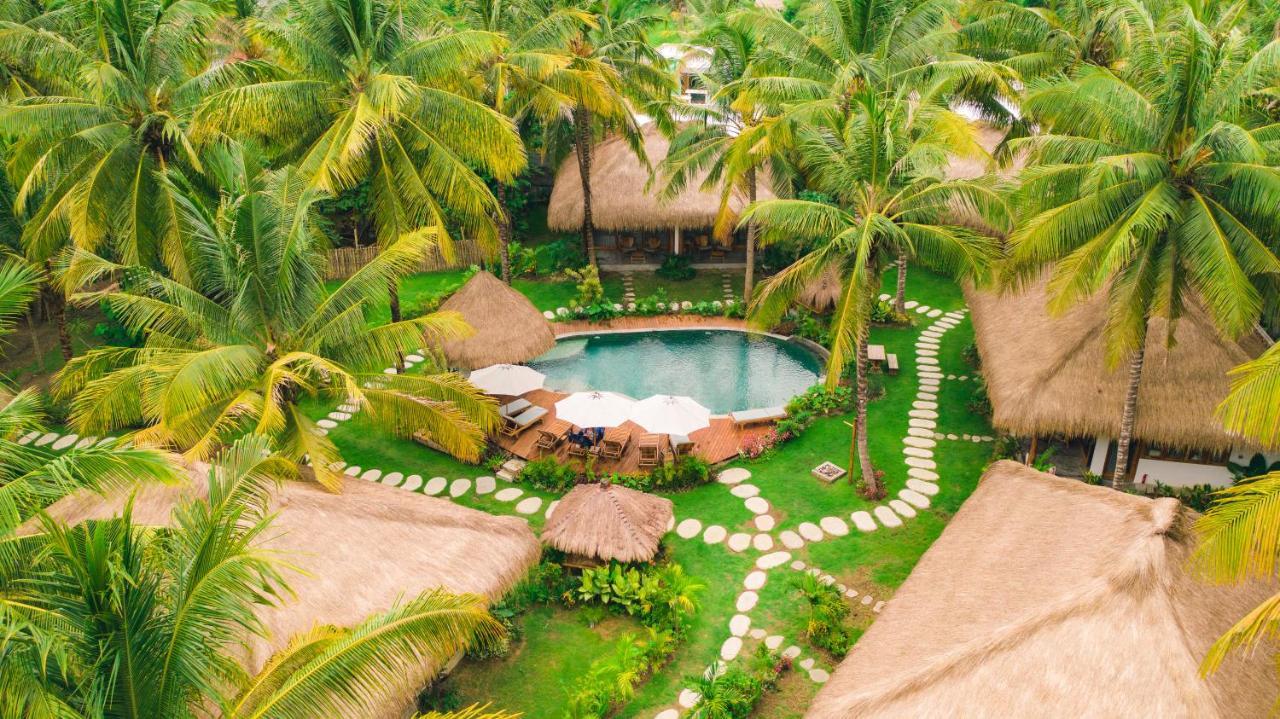 ホテル Mana Eco Retreat Kuta  エクステリア 写真