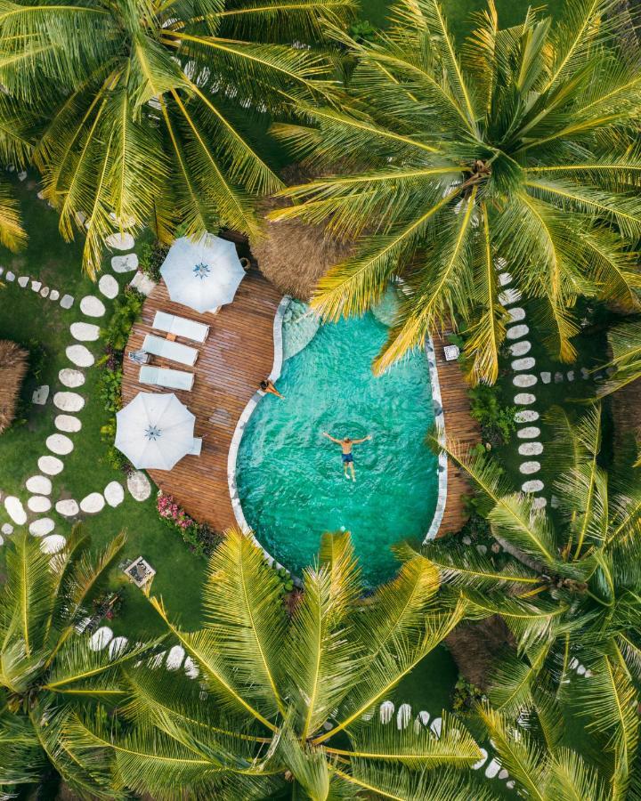 ホテル Mana Eco Retreat Kuta  エクステリア 写真