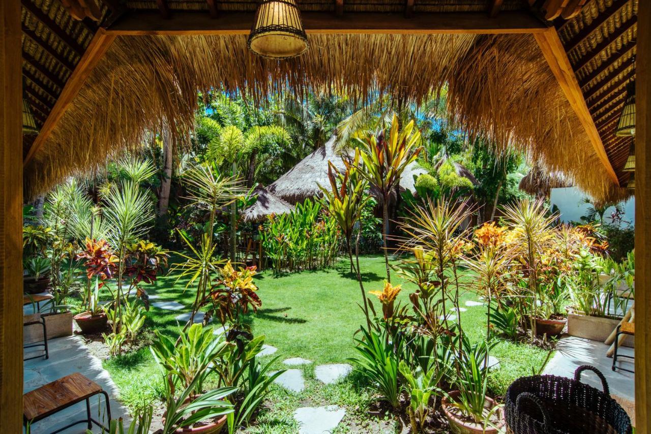 ホテル Mana Eco Retreat Kuta  エクステリア 写真