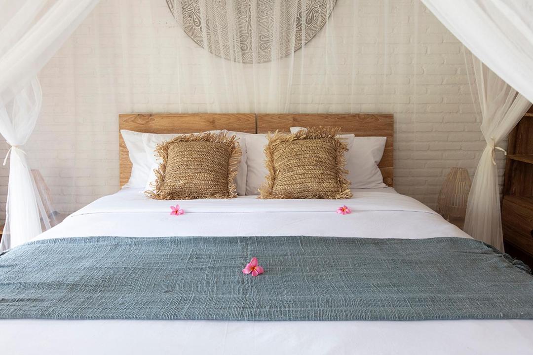 ホテル Mana Eco Retreat Kuta  エクステリア 写真