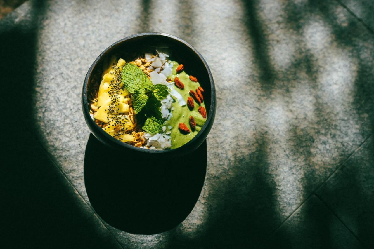 ホテル Mana Eco Retreat Kuta  エクステリア 写真