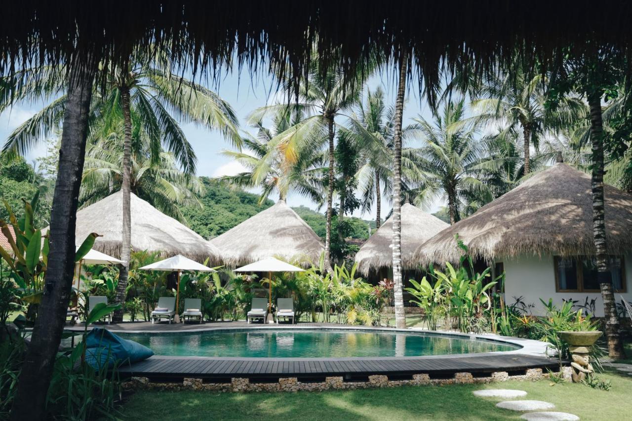 ホテル Mana Eco Retreat Kuta  エクステリア 写真